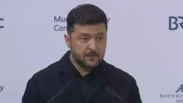 ウクライナ・ゼレンスキー大統領「戦闘終結の合意よりも前に『安全の保証』で合意を」