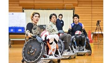 街の傾斜、競技の多様性――日曜劇場『ＧＩＦＴ』制作現場で平野俊一監督が直面した「車いす目線」というリアル 【ドラマTopics】