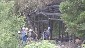 「家が燃えている」住宅火災　焼け跡から1人の遺体　住宅に住んでいた男性と連絡つかず　警察 遺体の身元確認進める　栃木・上三川町