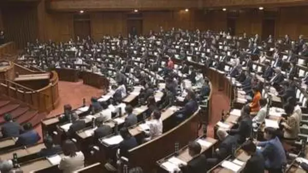 【速報】改正旅券法が成立　パスポート申請手数料を大幅引き下げへ　10年用は8900円・5年用は一律4400円に