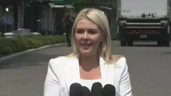 ホワイトハウス・レビット報道官（28） 来週第2子を出産へ