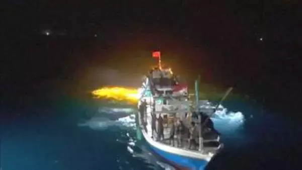 インドネシア沖で旅客船が沈没　“数日間漂流”の7歳少女を救助　少なくとも1人死亡、18人行方不明