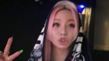 【 倖田來未 】マタニティライフの華やかな“イメチェン”　「せっかく春なので桜カラーにしてみました！」ピンク色ヘアを披露