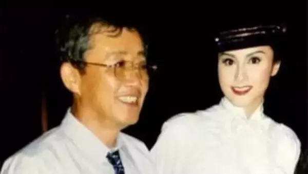 【藤原紀香】亡くなった父との思い出を綴る　「木刀を持って玄関の前で仁王立ち」　“昭和の頑固おやじ”の忘れられない言葉　『戸締りだけは毎日しっかりしろ』