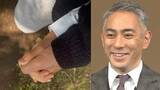 「【 市川團十郎 】親子で手をつなぎ「もう半分大人ですから、そんなに心配する事ないんですが、」親心綴る」の画像1