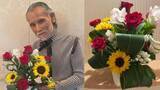 「【片岡鶴太郎】花を抱え笑顔「心静かに花と向き合う時間」 フラワーレッスンを体験」の画像1
