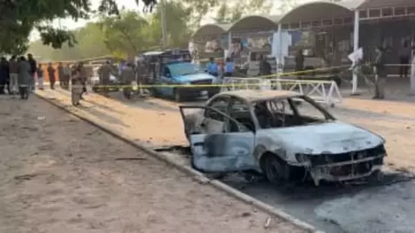 パキスタン首都で自爆テロか…車爆発で12人死亡36人重軽傷　インド首都でも車爆発 「大規模テロ計画の可能性」“偶発的な爆発装置の作動”指摘の報道も