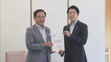 佐藤官房副長官「シェルター確保しっかり取り組む」全国知事会の提言受け