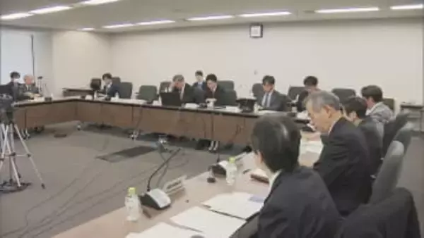 高額療養費制度の見直し案　月々の自己負担上限額を引き上げや所得区分の細分化などが盛り込まれる　長期治療の患者に配慮し「多数回該当」は維持　厚生労働省