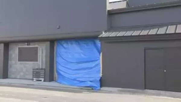 群馬・伊勢崎市　住吉会系暴力団の事務所に車突っ込む　現場から立ち去った35歳男を逮捕　警察が動機などを追及
