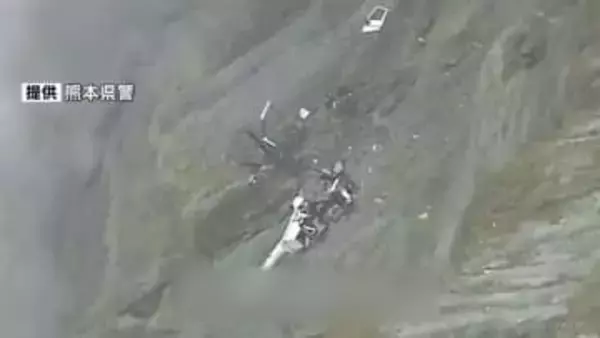 熊本 阿蘇・中岳火口で遊覧ヘリの機体の一部見つかる　客2人と操縦士の捜索再開へ準備進む