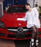 「【 天木じゅん 】 「夢だった　赤のオープンカー」　納車を報告　「Mercedes-Benz SLK200」「乗り心地最高です」」の画像1