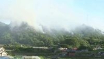 広島・福山市で山火事　延焼続く 鎮火のめど立たず、消防車14台・ヘリなどで消火活動
