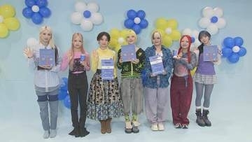 チャリティ活動参加【 HANA 】「本を一冊ずつぞうきんで拭いて」〝この世界に愛がいっぱい溢れますように〟と願い