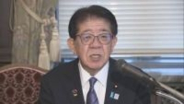 オマーン湾に停泊中の日本関係船舶に窓ガラスが割れる軽微な損傷確認　空からの落下物によるものとみられる　国交省