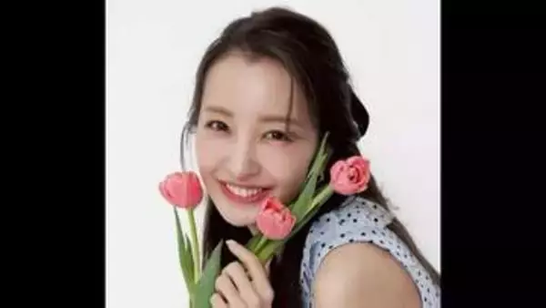 【 板野友美 】ホリプロ退社と独立を報告「15歳から19年間、本当にお世話になりました」「もう一歩、自分で進んでみたい」（投稿全文）