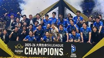 初Vの西田有志キャプテン「清水さんを胴上げしたかった」憧れの先輩を思い涙【SVリーグ男子・決勝】