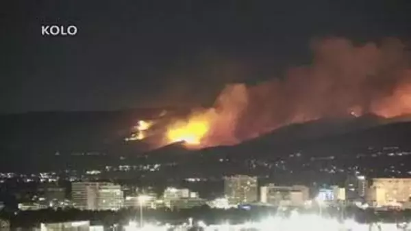 米・ネバダ州で山火事が拡大　9万人に避難呼びかけ　人為的な原因か