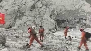 ネパール中国の土石流　中国側の死者が21人に行方不明者541人　両国合わせて5000人以上が行方不明