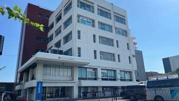 千葉・市川警察署のトイレで男性巡査部長（29）が拳銃使い自殺図ったか　意識不明の重体