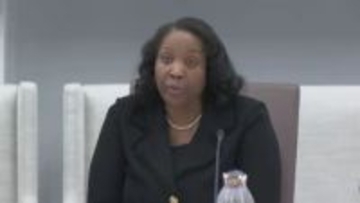 トランプ大統領によるFRBクック理事の解任めぐる訴訟　連邦最高裁で口頭弁論　判事からは解任の正当性に懐疑的な質問相次ぐ