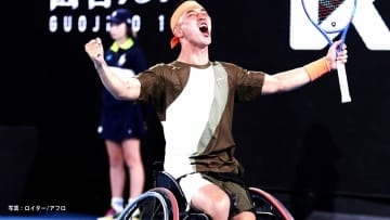 小田凱人、2年ぶり2度目の全豪オープン優勝！雨で中断し試合会場移動する異例の展開を制す【車いすテニス】