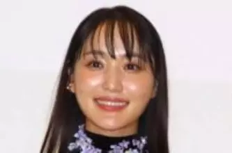 【 菅井友香 】　マンネリ解消に　「スカイダイビング」を提案　中村ゆりかと　映画『チェイサーゲームW』舞台挨拶で　真剣恋愛相談