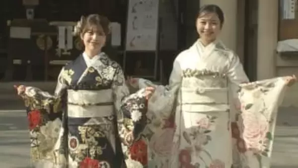 【 松田実桜・林芽亜里 】　成人を迎え抱負語る　「恋よりも仕事」　お酒の味も初体験　「プシュっと開けてクっと！」「久しぶりに味がある飲み物」