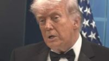 トランプ大統領　イランから「国家が崩壊状態にあると連絡」とSNSに投稿　具体的な中身や誰からの連絡かは明かさず