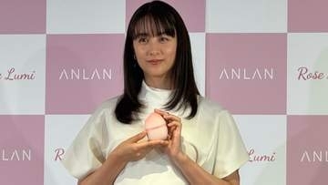 【山本美月】〝外で話し掛けられたことない…〟真夏の綺麗を保つフル装備明かす〝毎日バタバタ忙しい〟なかの自分時間は〝料理しながらアニメ〟