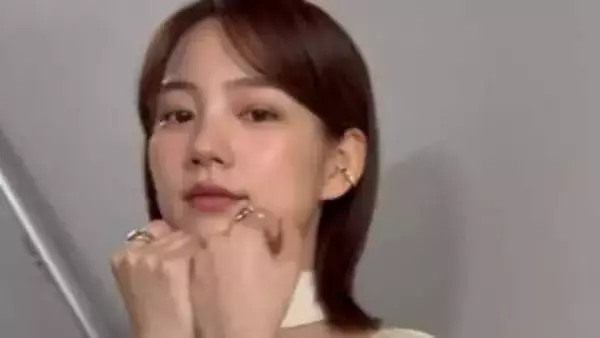 【 のん 】主演映画試写会での白いドレス姿のオフショット公開 「大切な映画。心にじんわりと届いてほしい」