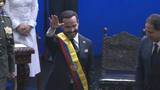 「コロンビアで新大統領が就任　武装ゲリラ撲滅を誓う」の画像1