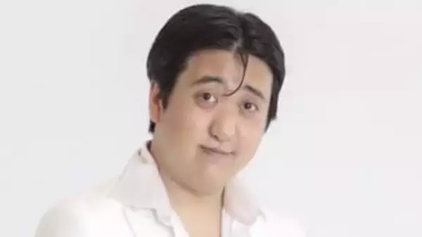 【カカロニ栗谷】結婚を発表　婚姻届の証人「明石家さんま師匠！ありがとうございました！！」