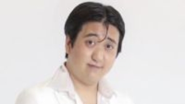 【カカロニ栗谷】結婚を発表　婚姻届の証人「明石家さんま師匠！ありがとうございました！！」