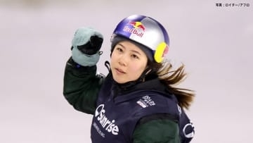 スノボ・深田茉莉がW杯開幕戦で優勝 ！ 日本女子が表彰台独占　2位・岩渕麗楽、3位・鬼塚雅