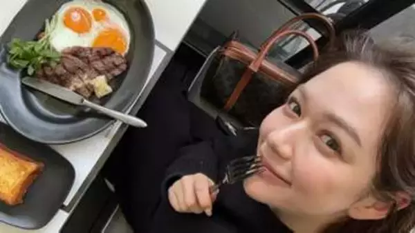 【 村重杏奈 】〝食べるとこみてて♡〟目玉焼き＆ステーキ＆フレンチトーストにご満悦　フォロワー反応「わかっためっちゃみとく」