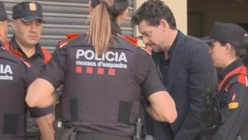 スペイン発「MANGO」創業者の転落死で息子を逮捕　現地でも衝撃走る…