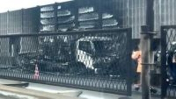 常磐自動車道でトラック1台全焼　けが人なし　埼玉・三郷市