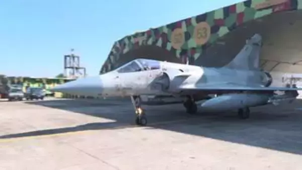 台湾の軍事演習　戦闘機を緊急発進させる訓練を公開　中国の侵攻を想定