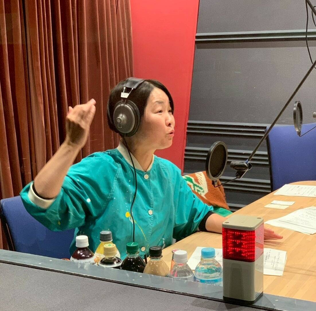 イモト、3メートルの大蛇に遭遇