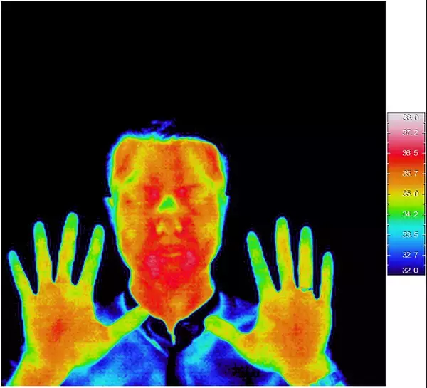 「気づきにくい”脳疲労”が体温でわかる！？」の画像