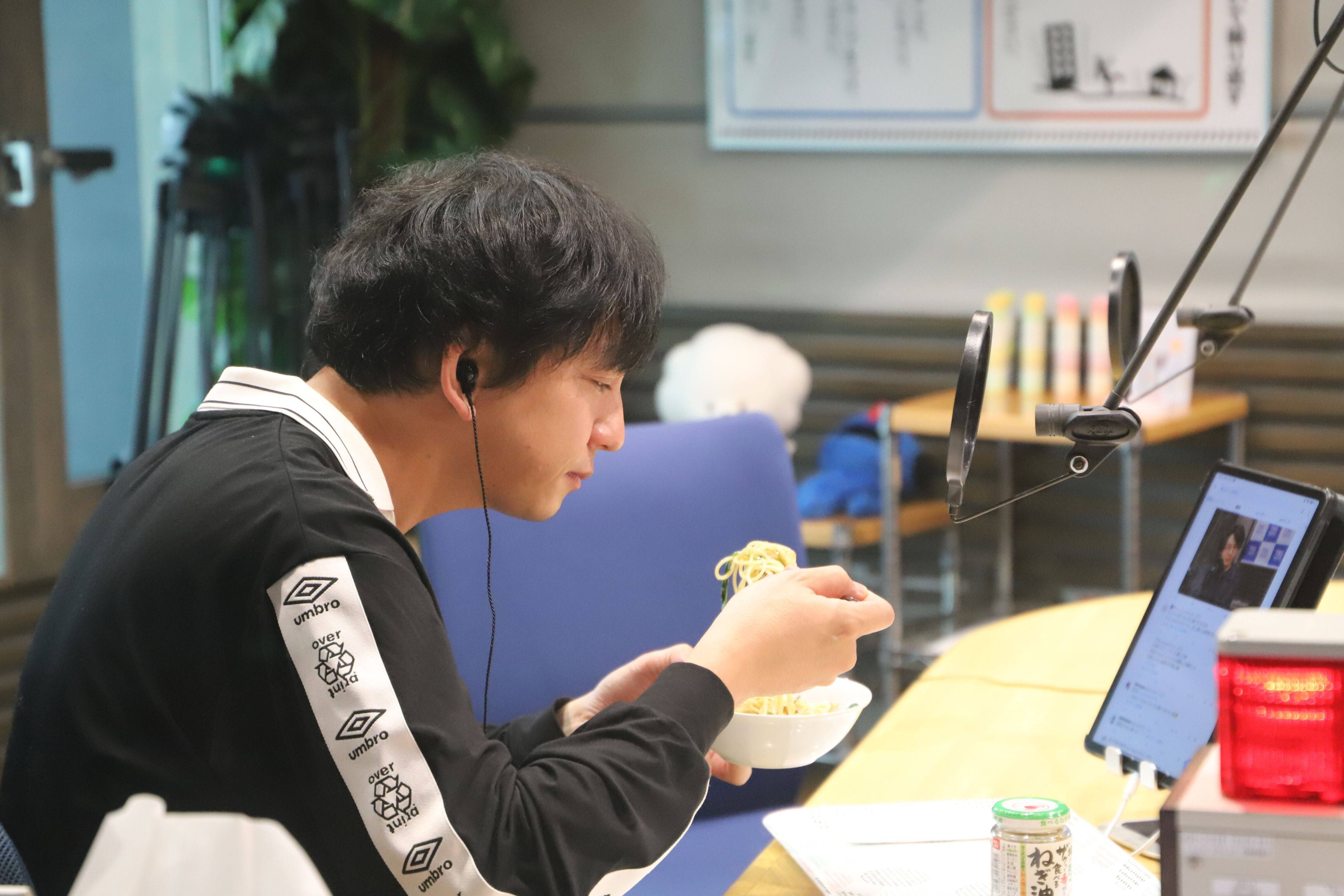 食べるねぎ油と醤油の香ばしさがたまらない！【ねぎ油の和風パスタ】