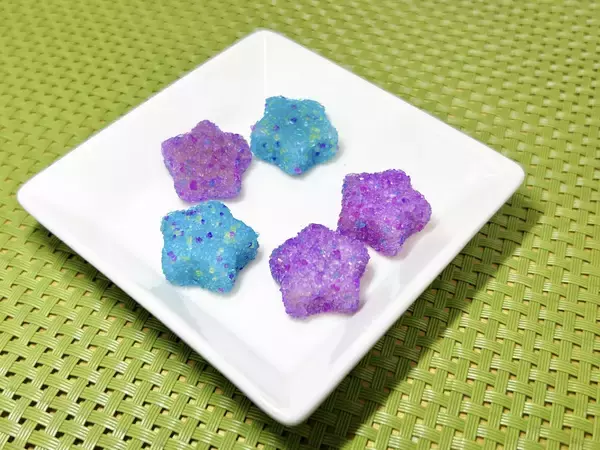 「シャリっとグミ　食べ比べ」の画像