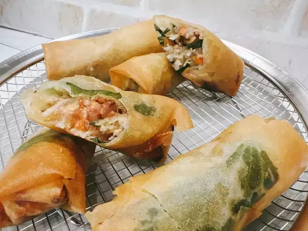 「春巻きを1000種類食べた作家がすすめるの絶品"牛すき焼き春巻き"」の画像