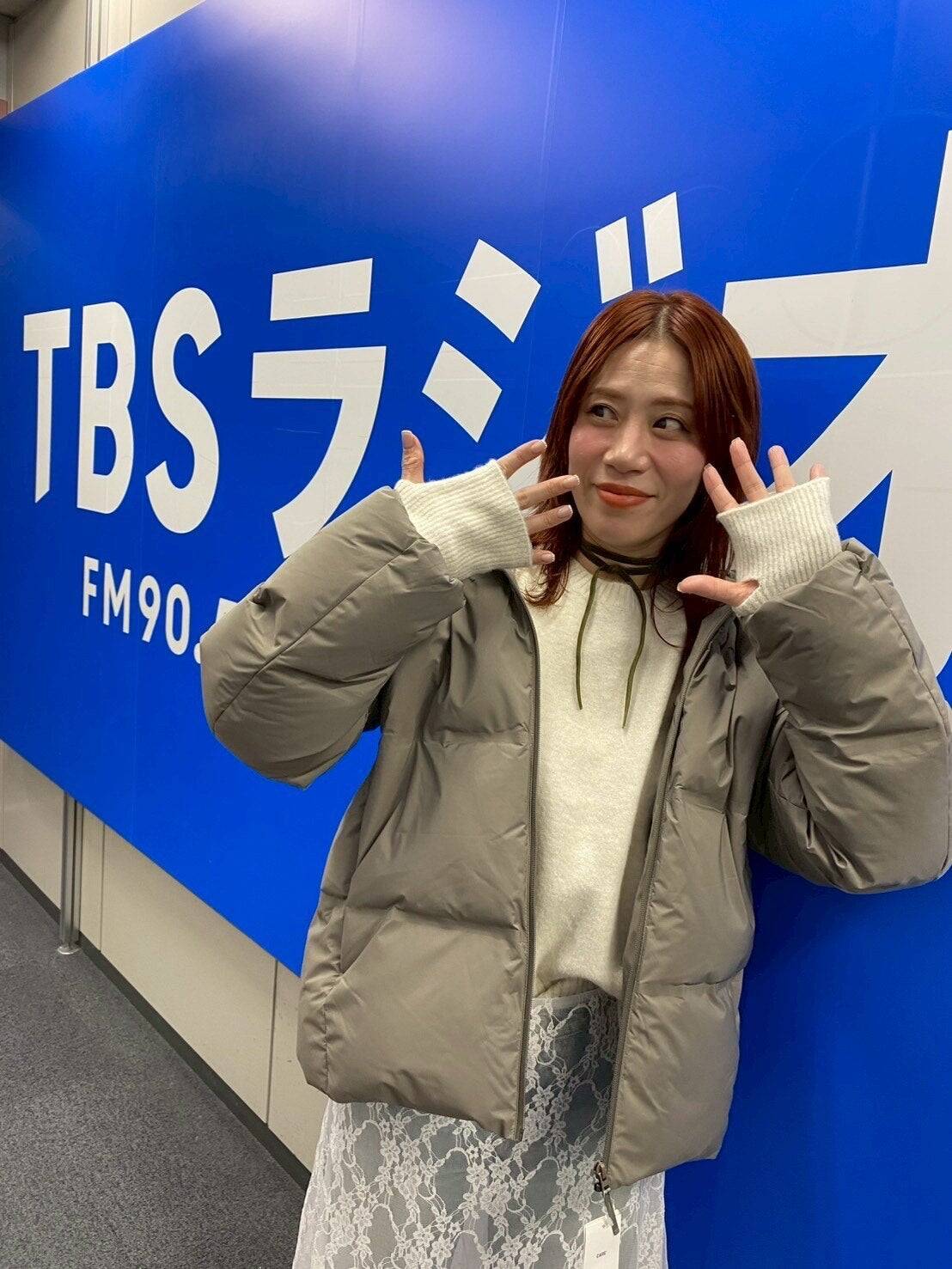 ジャケットとコートのいいとこ取り　ジャコットを活用しよう