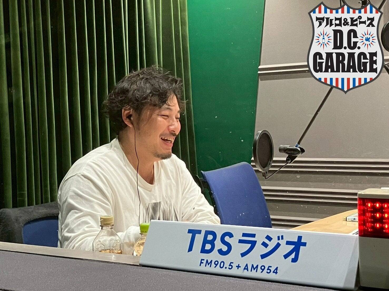 全ての文字を下から書いていく書道家YouTuber『筆外道』がバズってます