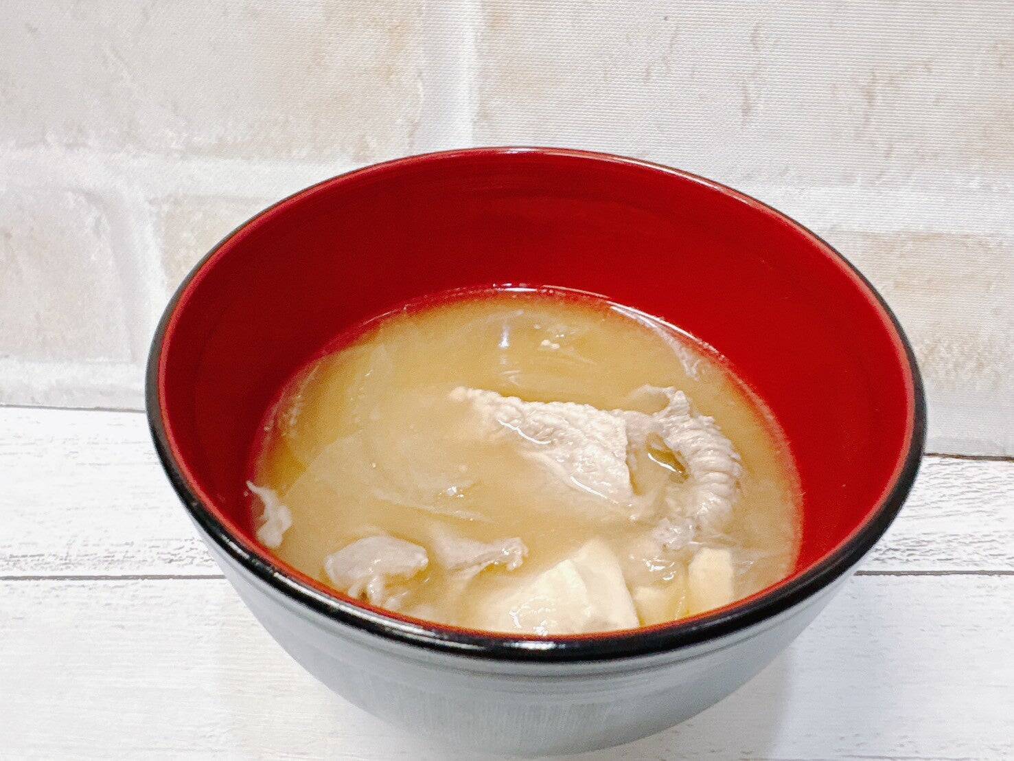 ステーキ、豚汁、副菜の3品作って1人分348円！時短で安い栄養しっかりレシピ