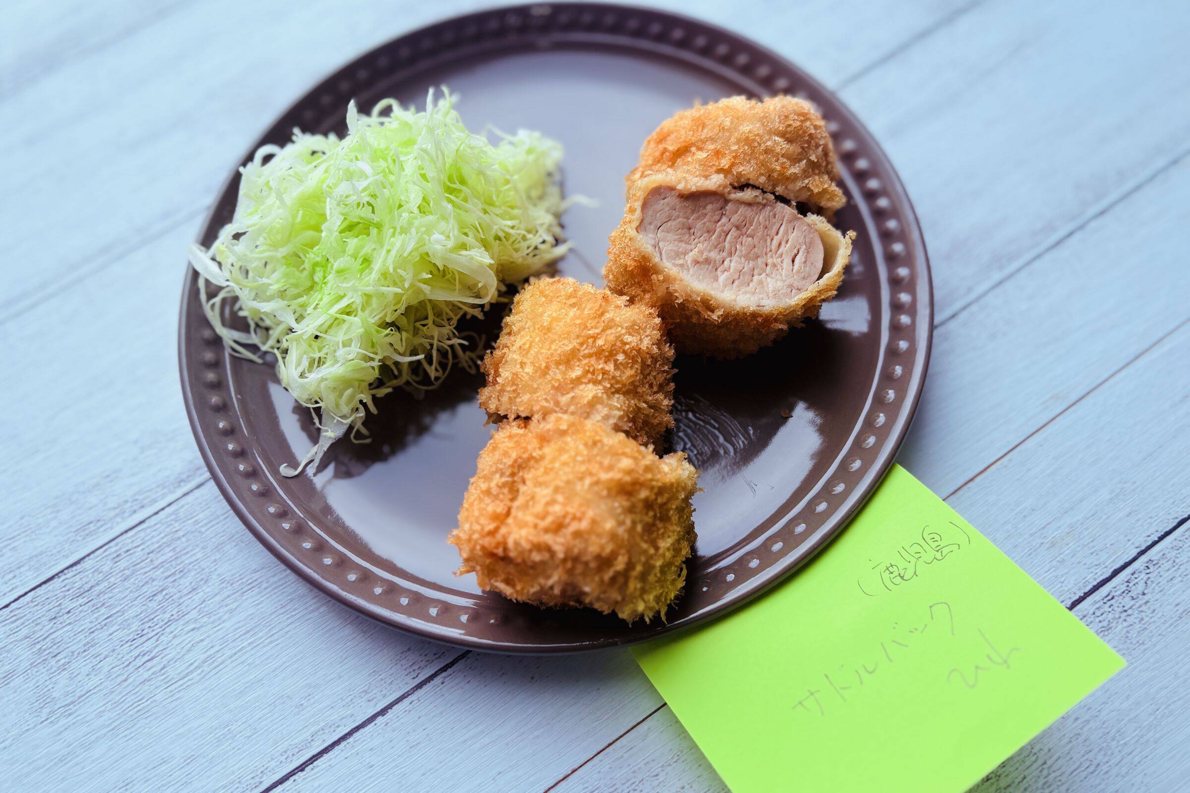 とんかつ屋さんの最新トレンドは“白い衣”？！