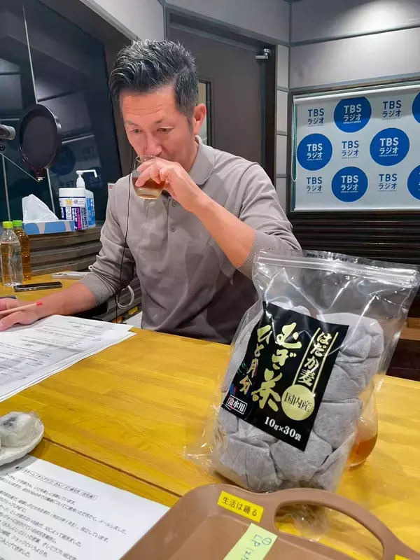 「【ちょっぴり贅沢したいときに】『はだか麦茶』、飲み比べ！」の画像
