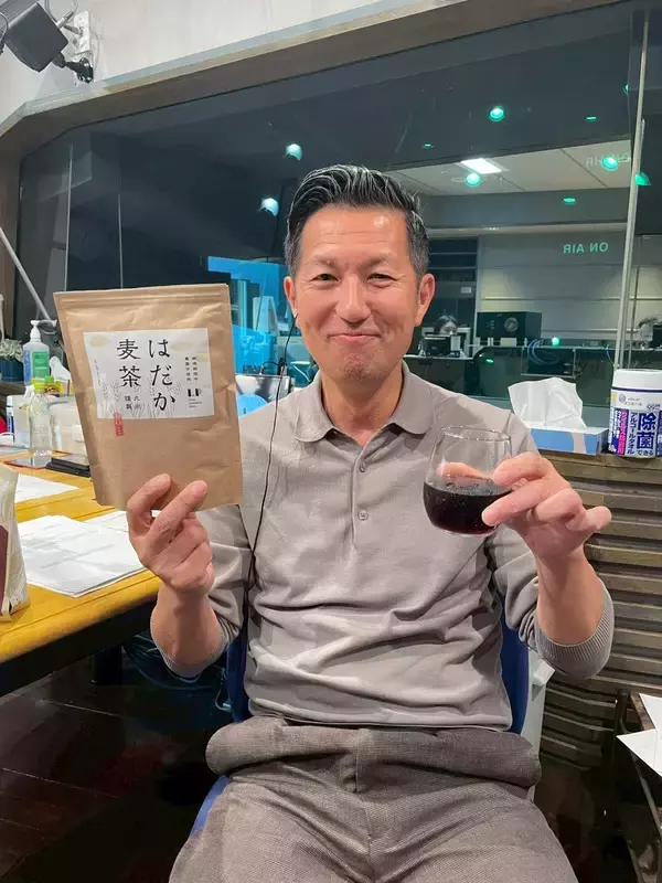 「【ちょっぴり贅沢したいときに】『はだか麦茶』、飲み比べ！」の画像